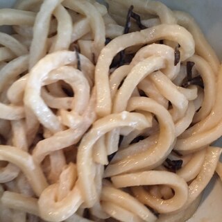 マヨめんつゆ塩昆布うどん